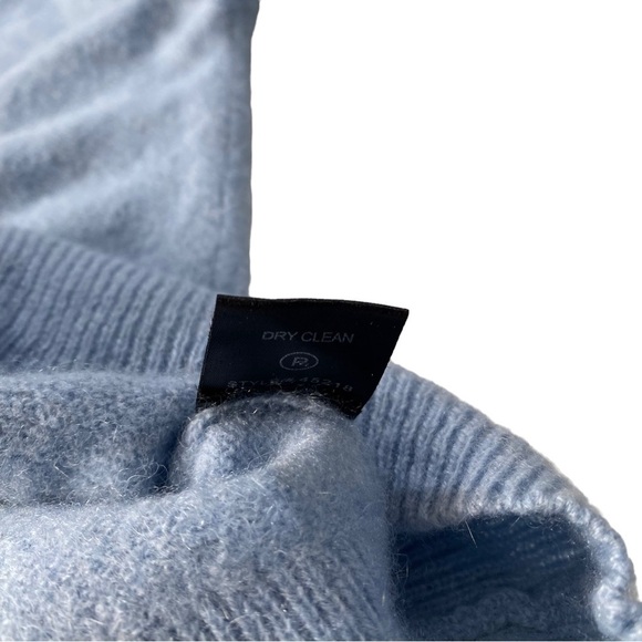 360 Cashmere Women Light Blue Cashmere Turtleneck Sweater Sz M Luxe Soft Warm - Picture 14 of 14